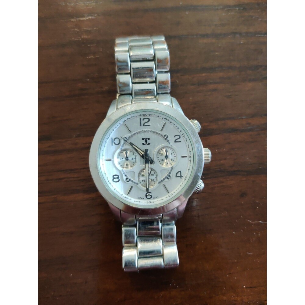 CC Quartz Impressive Faux Chrono Silver Tone Watch Untested